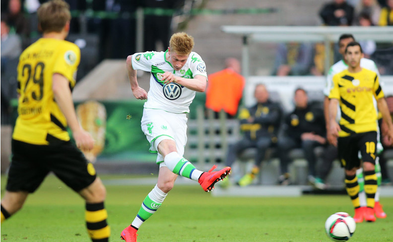 半场战报：都灵1-1科莫，弗拉希奇点射，阿达伊建功（半场比分：都灵1-1科莫，弗拉希奇点球命中，阿达伊破门）