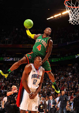 桑托斯主席：我们想和内马尔续约至明年世界杯，将很快谈判（桑托斯主席：计划与内马尔续约至明年世界杯，近期开启谈判）