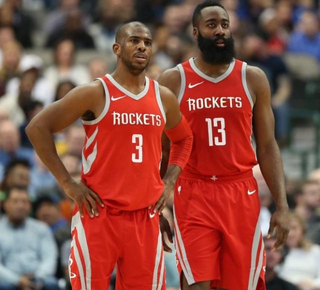 科莫0-0卡利亚里，平分秋色（科莫与卡利亚里握手言和，0-0收场）