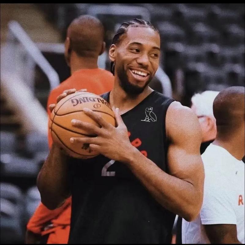 超越乔丹！库里30岁以后第94次砍下35+历史第一（库里30岁后第94次轰35+，力压乔丹位列历史第一）