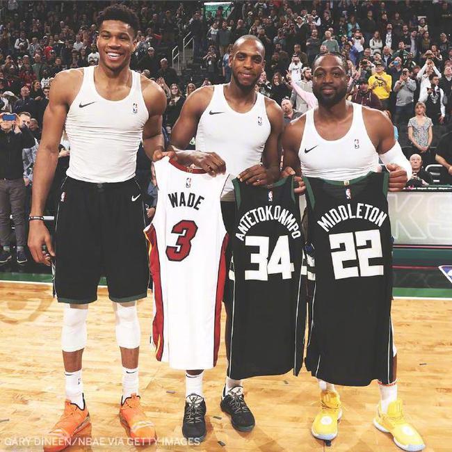 奥尔莫：心情有点复杂，我们本想要赢球和零封（奥尔莫：心情复杂，原本希望赢下比赛并零封对手）