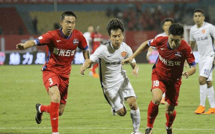 曼联明晨客战狼队，取胜可跃居第六