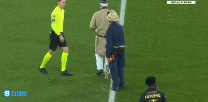 塞尔希-多明格斯：进入巴萨一线队很困难，所以我选择了离开